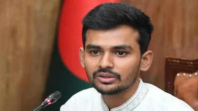 স্থাপনা পোড়ানোর দায় চাপানো হয় আন্দোলনকারীদের ওপর
